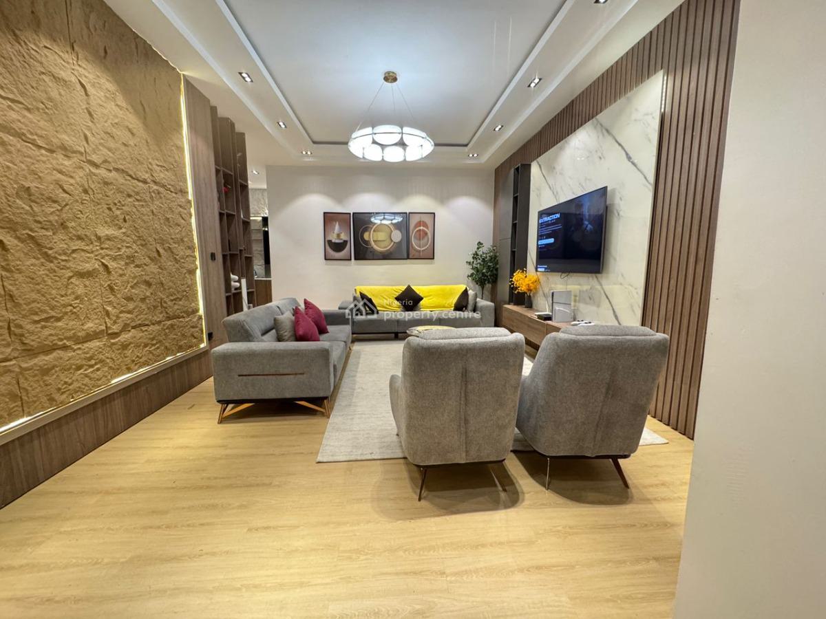 Prime 3 Bedroom Penthouse Waterfront - Pool -gym- Netflix, Lekki Phase 1, Lekki, Lagos, House Short Let