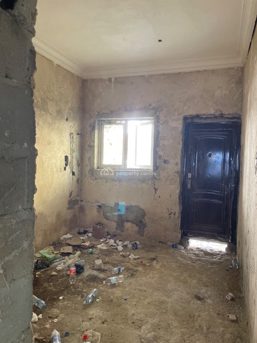 3 Bedrooms Terraced Carcass with Bq, Chevron Drive, Lekki Expressway, Lekki, Lagos, Terraced Duplex for Sale