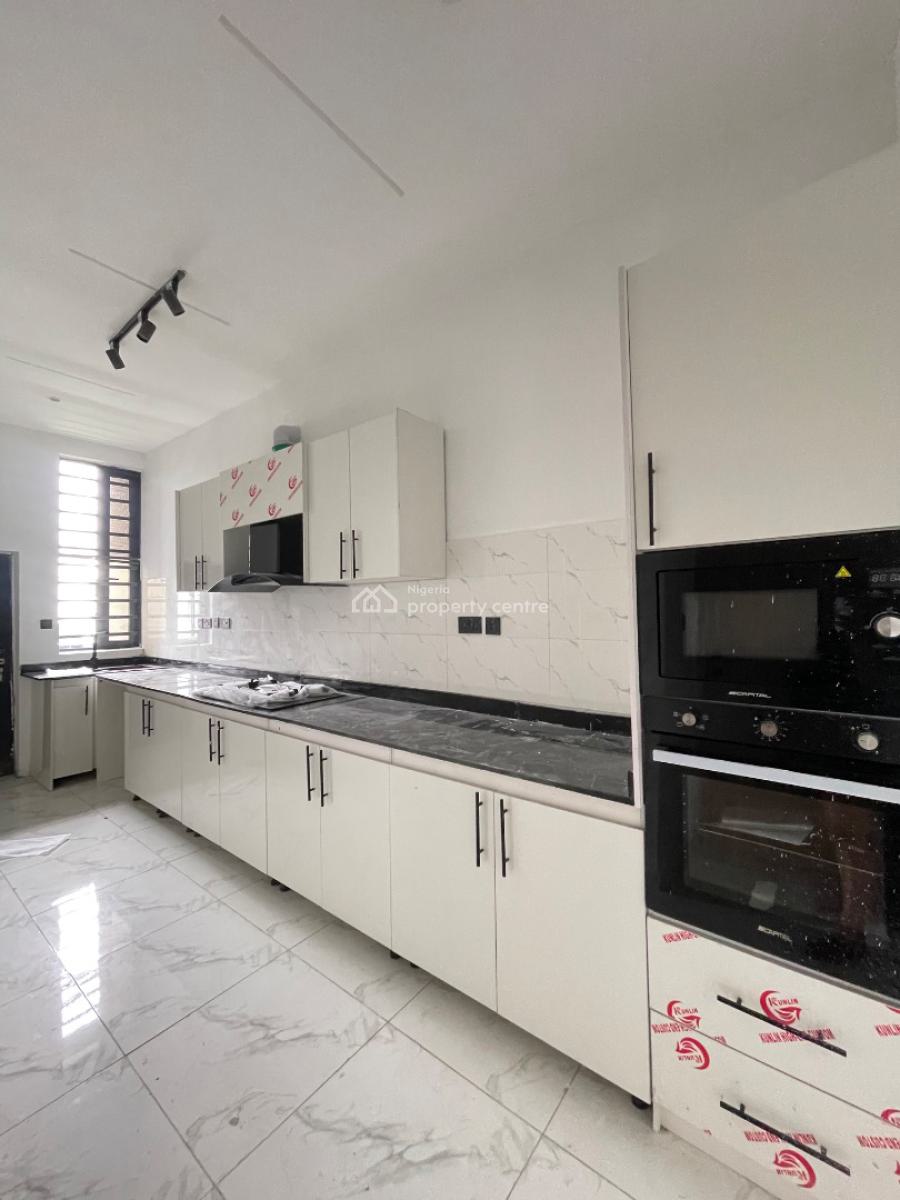 2 Bedroom Apartment with Swimming Pool & Gym, Ikate, Lekki, Lagos, Flat / Apartment for Sale