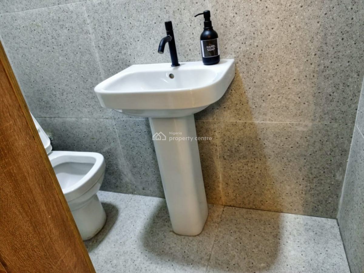 Luxury and Spacious Furnished 2bed Flat, Emmanuel Okotete Close Iroko Awe Off Prince Olarenwaju Elegushi Street, Ilasan, Lekki, Lagos, House for Rent