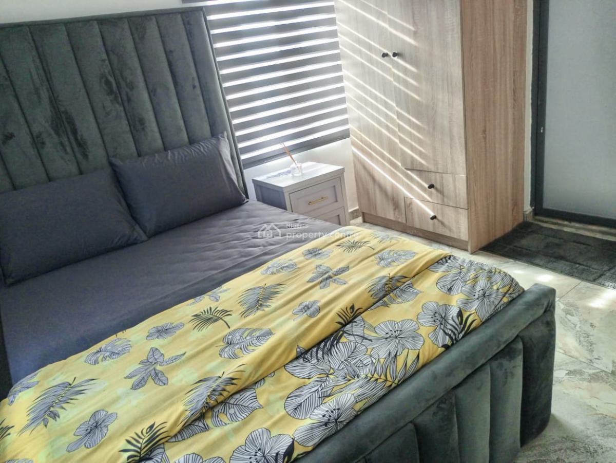 Luxury and Spacious Furnished 2bed Flat, Emmanuel Okotete Close Iroko Awe Off Prince Olarenwaju Elegushi Street, Ilasan, Lekki, Lagos, House for Rent