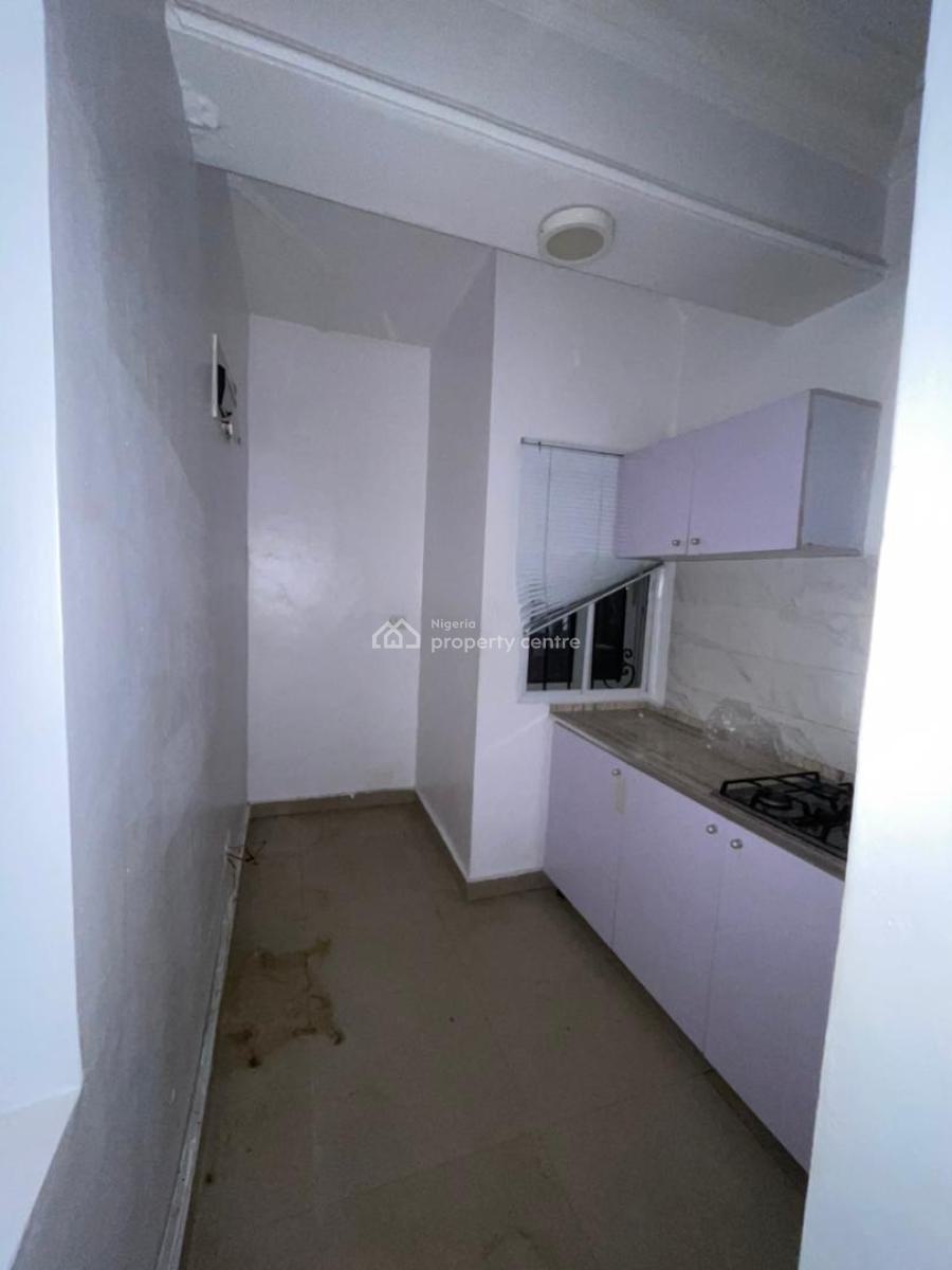 One Bedroom Flat, Lekki Phase 1, Lekki, Lagos, Mini Flat (room and Parlour) for Rent
