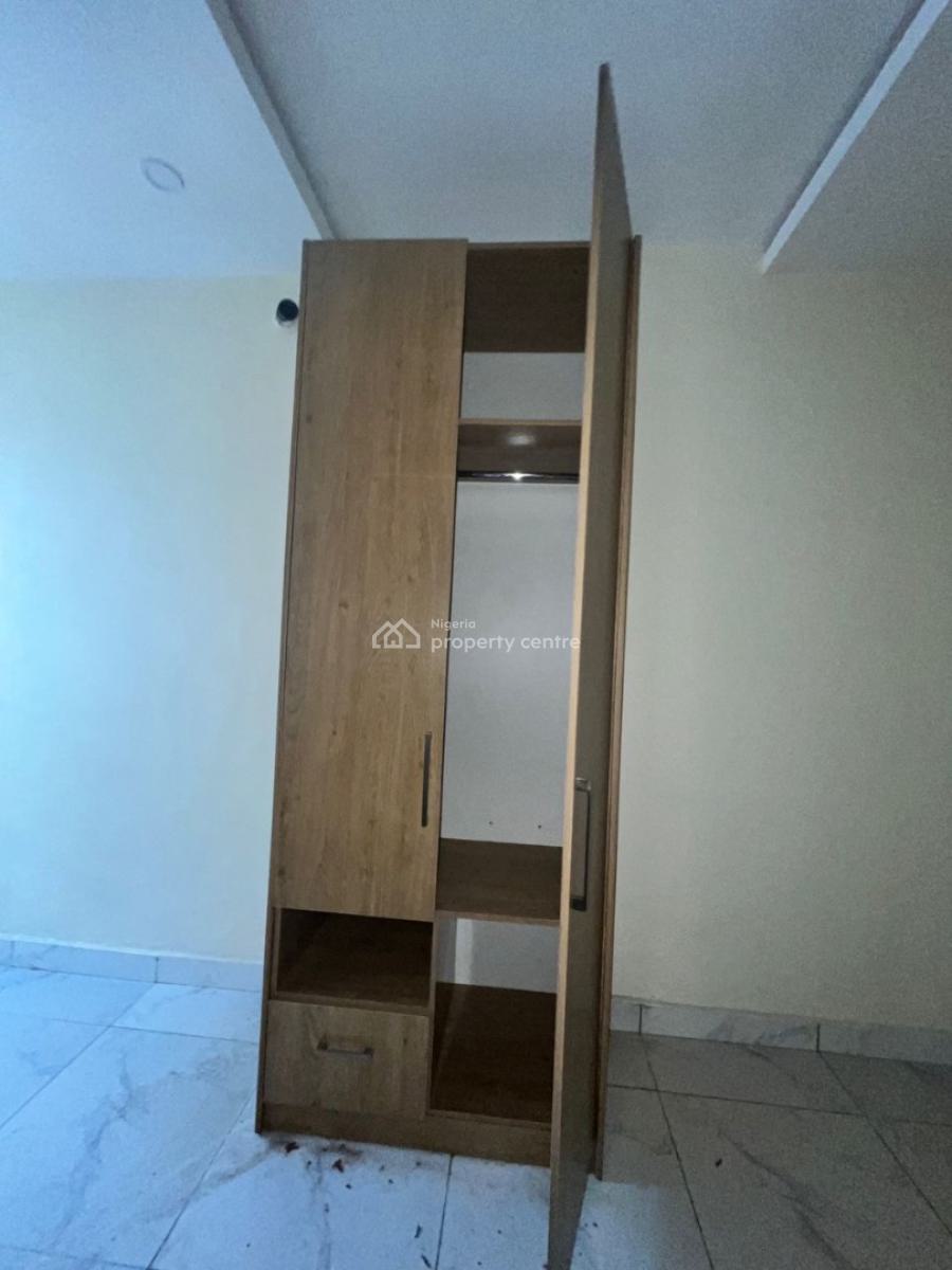 3 Bedroom Aparment, Osapa, Lekki, Lagos, Flat / Apartment for Rent