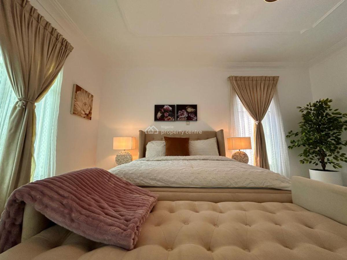 Prime 2 Bedroom Apartment -lekki Phase 1- Cctv-5g Internet - Dstv, Lekki Phase 1, Lekki, Lagos, Flat / Apartment Short Let