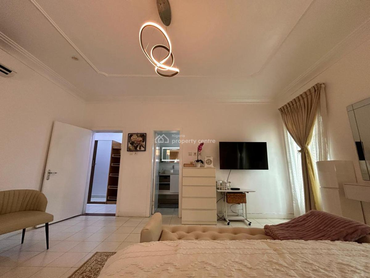 Prime 2 Bedroom Apartment -lekki Phase 1- Cctv-5g Internet - Dstv, Lekki Phase 1, Lekki, Lagos, Flat / Apartment Short Let
