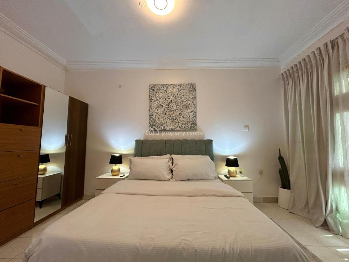 Prime 2 Bedroom Apartment -lekki Phase 1- Cctv-5g Internet - Dstv, Lekki Phase 1, Lekki, Lagos, Flat / Apartment Short Let