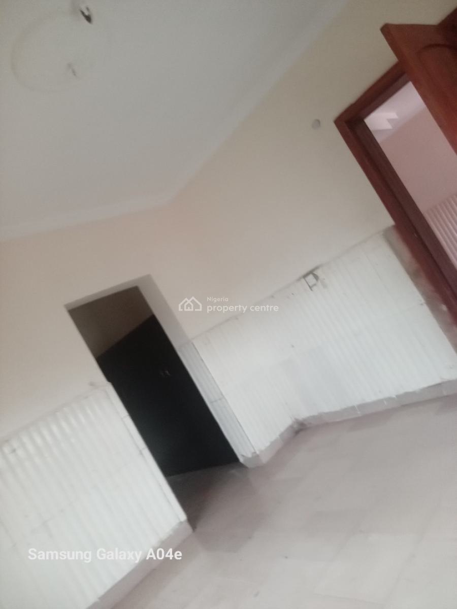 Fine Spacious 2 Bedroom Flat, Bakesville Estate Bodore Ajah Lagos, Badore, Ajah, Lagos, Flat / Apartment for Rent