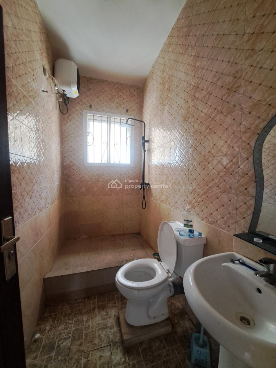 Luxury and Spacious 3bed Flat Upstairs, Salem Lekki, Ilasan, Lekki, Lagos, House for Rent