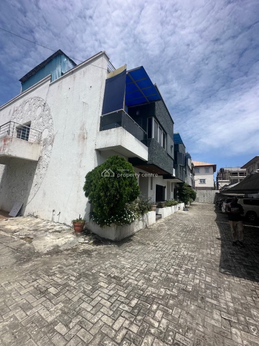Standard 5 Bedroom Terrace with Bq, Off Tf, Kouboye Street, Lekki Right, Oniru, Victoria Island (vi), Lagos, Terraced Duplex for Sale