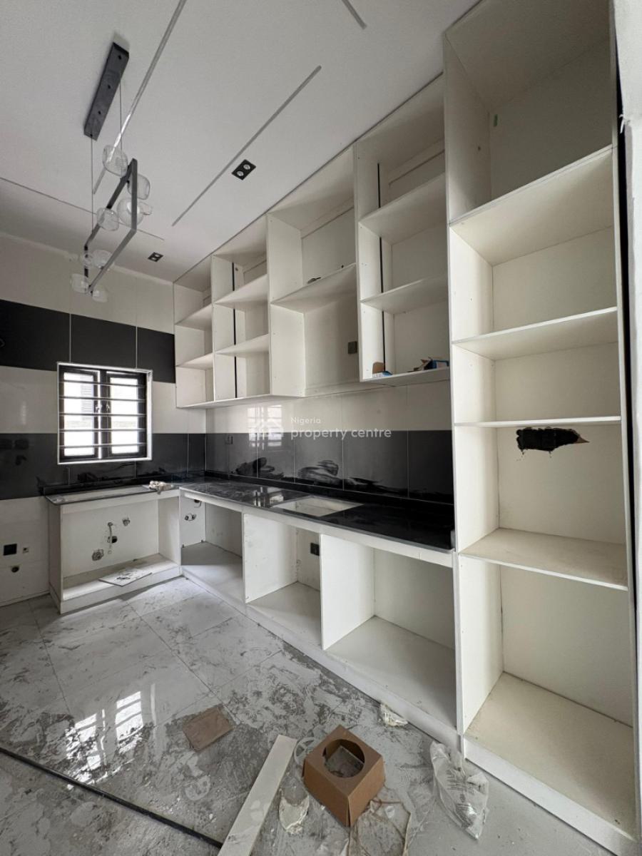 Spacious 4-bedroom Semi-detached House, Orchid, Lekki, Lagos, Semi-detached Duplex for Sale