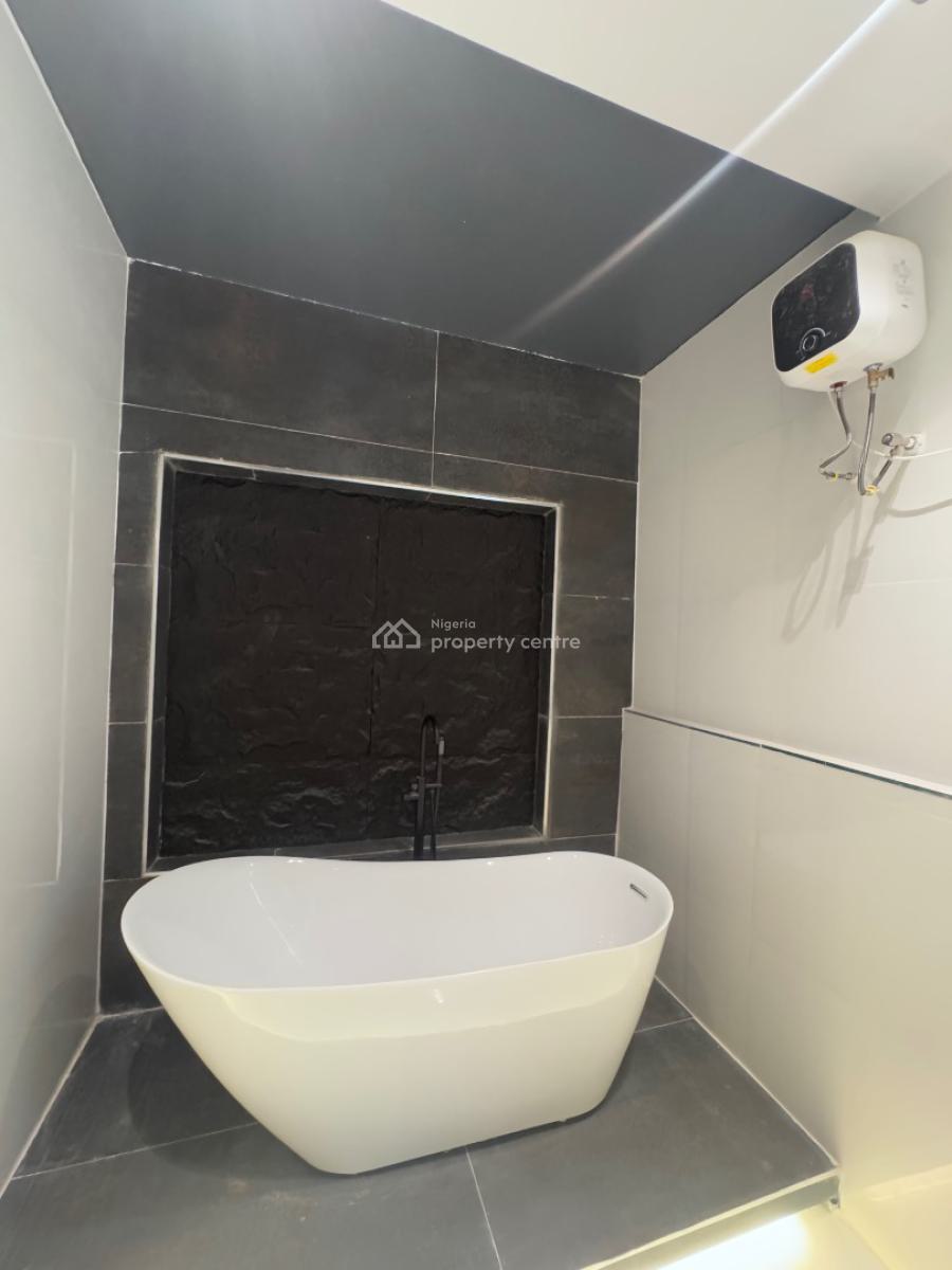 Luxury 5 Bedroom Fully Detached Duplex, Rooftop, Cinema, Swimming Pool, Less Than 2 Minutes Drive Away From Purple Mall Lekki, Osapa, Lekki, Lagos, House for Sale