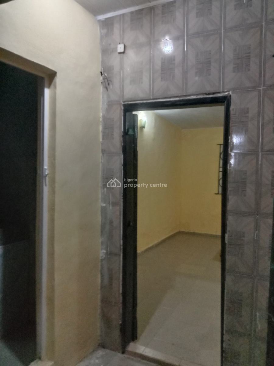 Room and Parlor Self-con Downstairs, Ado Off Langbasa Road, Not Far From Roundabout, Ajah, Lagos, Mini Flat (room and Parlour) for Rent
