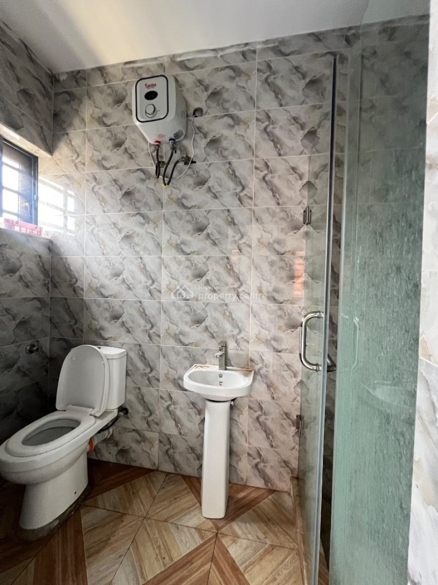 Well Built 2bedroom Apartment, Ilasan, Lekki, Lagos, Flat / Apartment for Rent
