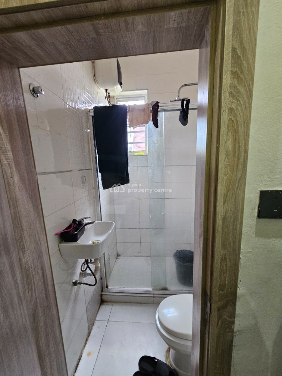 Distress  4bedroom Terrace Duplex, Vgc, Lekki, Lagos, Terraced Duplex for Sale