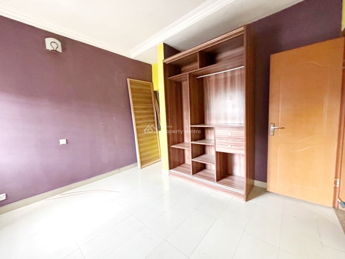 Luxury 5 Bedroom Terrace Duplex with a Room Bq, Gra Phase 1, Magodo, Lagos, Terraced Duplex for Rent