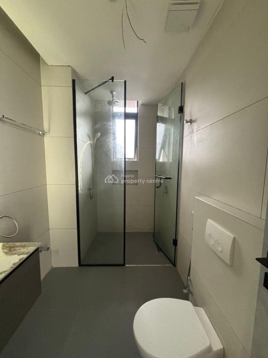 3bedroom Apartment with Bq, Off Hakeem Dickson Lekki Phase 1, Lekki, Lagos, Flat / Apartment for Sale