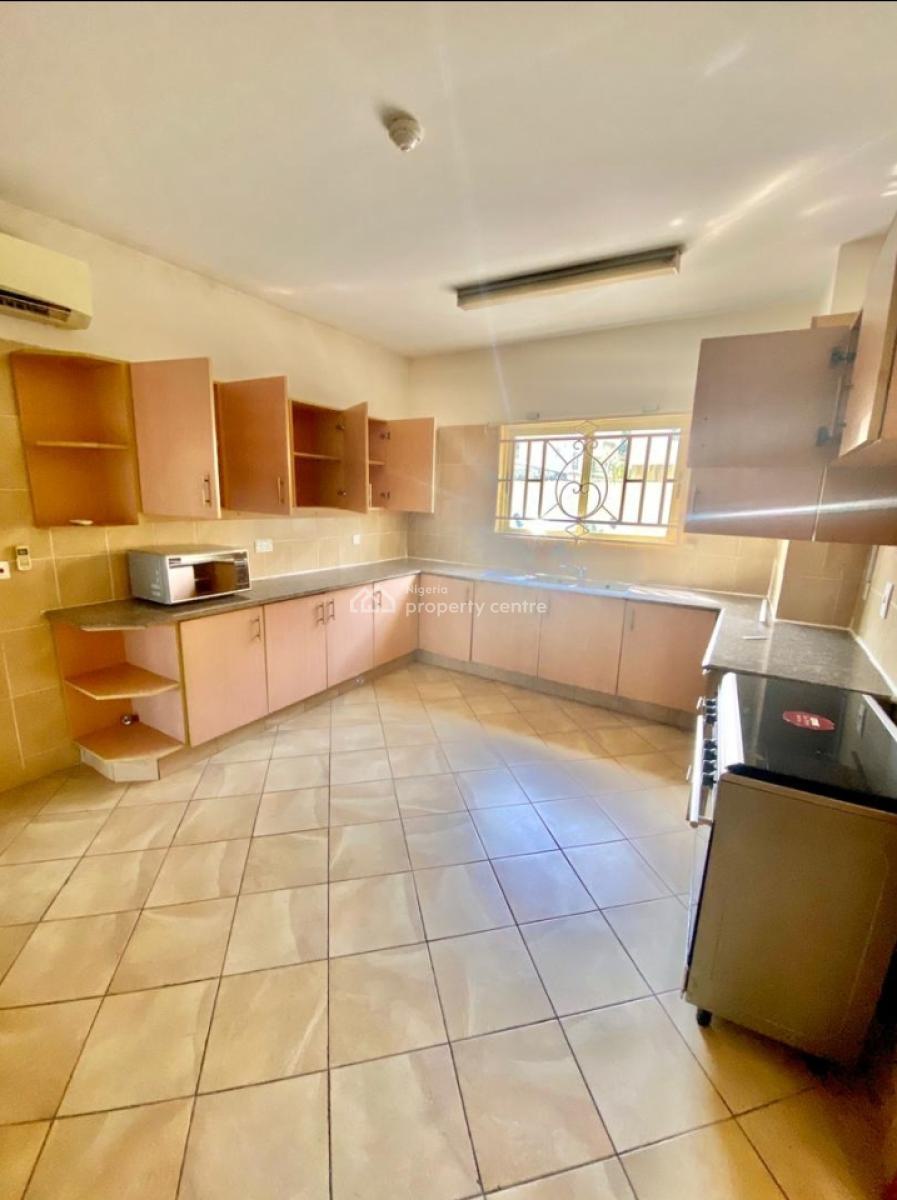 Serviced 3bed with a Bq, Swimming Pool & Gym, Oniru, Victoria Island (vi), Lagos, Flat / Apartment for Sale