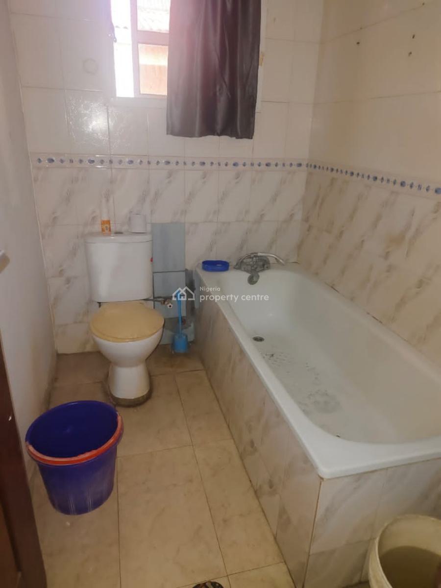 a Nice 2 Bedroom Flat, Lekki, Lagos, Flat / Apartment for Rent