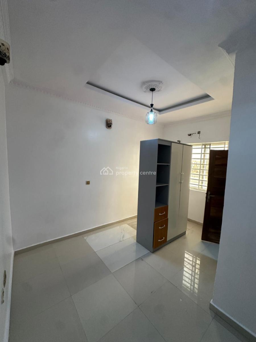 Neatly Used 2 Bedroom Apartment, Ologolo, Lekki, Lagos, Flat / Apartment for Rent