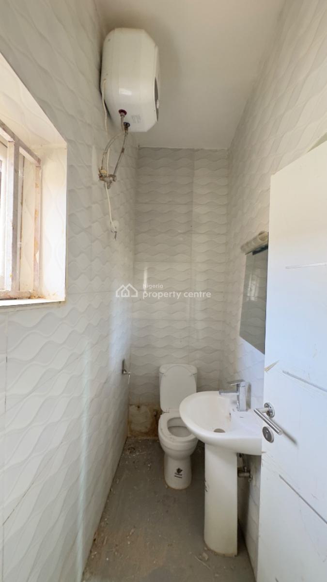 Newly Built 2 Bedrooms Flat, Guzape District, Abuja, Flat / Apartment for Rent