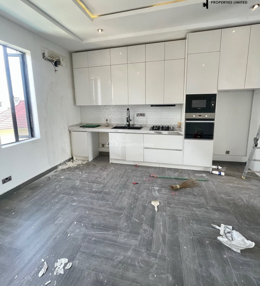 Fully Service One Bedroom and Parlour, By Wren, Lekki Phase 1, Lekki, Lagos, Mini Flat (room and Parlour) for Rent