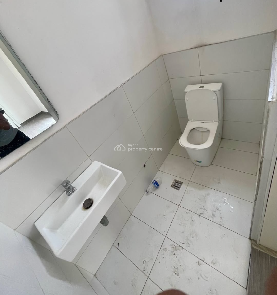 Fully Service One Bedroom and Parlour, By Wren, Lekki Phase 1, Lekki, Lagos, Mini Flat (room and Parlour) for Rent