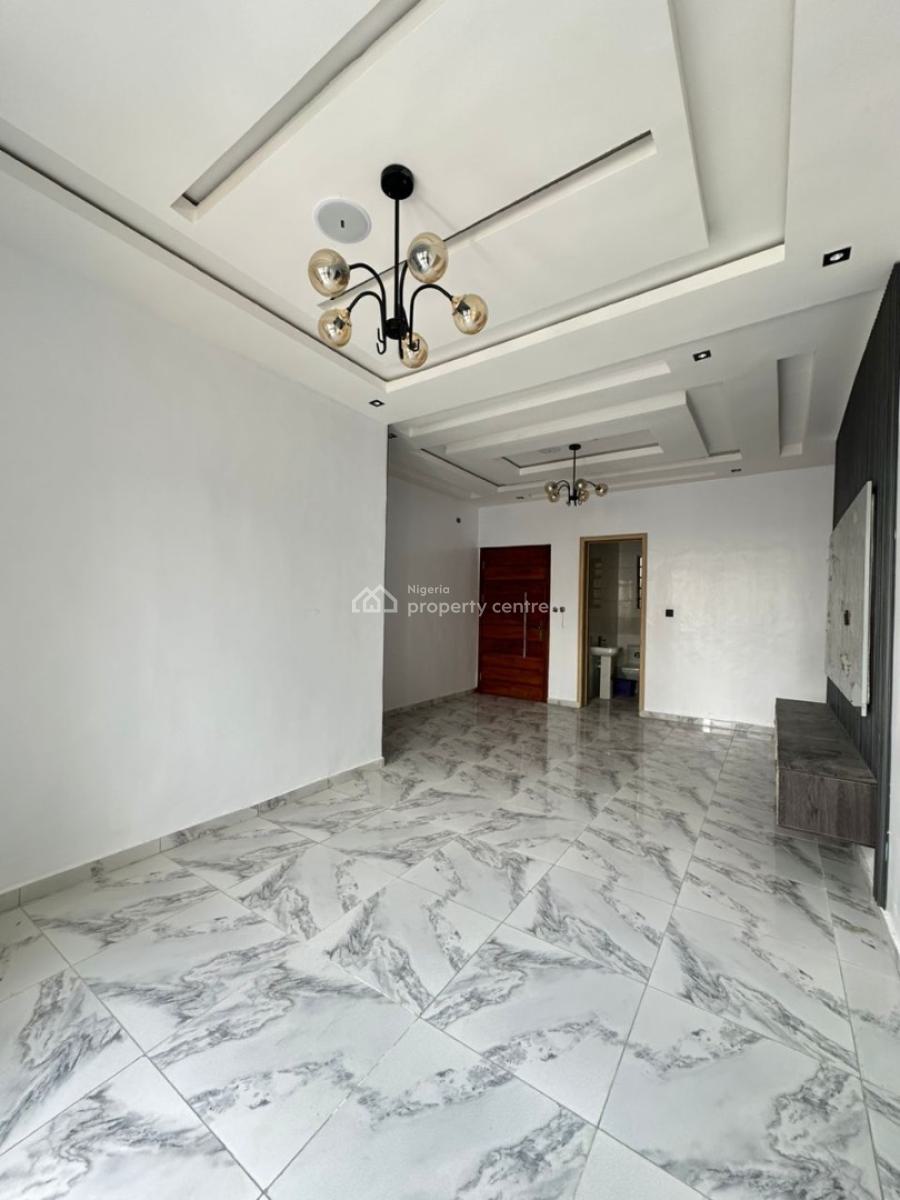 Stunning 2 Bedroom Apartment Within a Serene Vicinity, Ologolo, Lekki, Lagos, Flat / Apartment for Sale