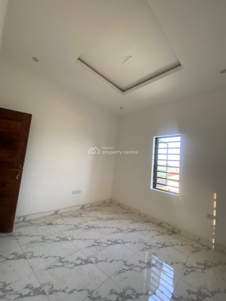 an Executive One Bedroom Flat, Peace Land Ogombo Off Abraham Adesanya Ajah, Lekki, Lagos, Mini Flat (room and Parlour) for Rent