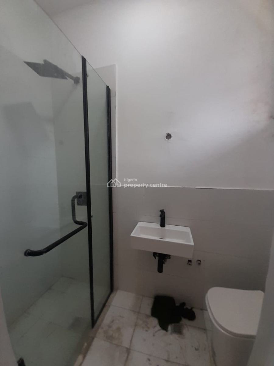 Newly Well Renovated and Serviced with 24/7 Powere Supply 1 Bedroom Pu, Lekki Phase 1, Lekki, Lagos, Mini Flat (room and Parlour) for Rent