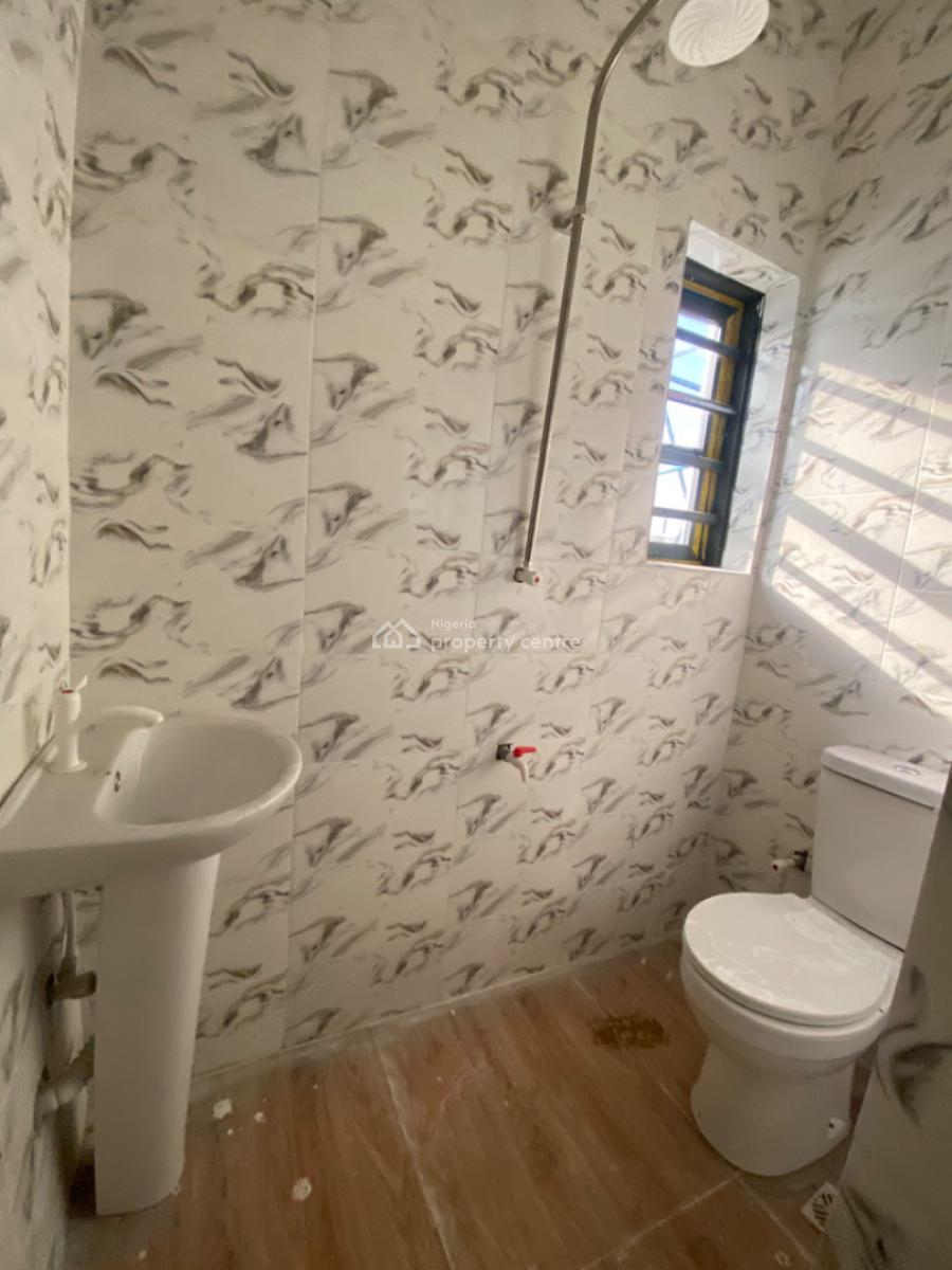an Executive One Bedroom Selfcon, Peace Close Ogombo Off Abraham Adesanya Ajah, Lekki, Lagos, Self Contain (single Rooms) for Rent