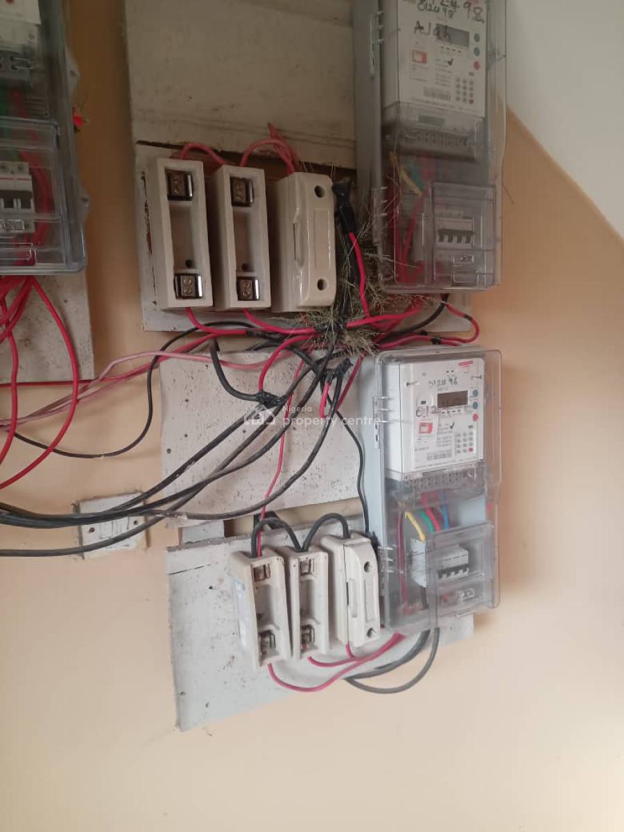 a Very Sharp Mini Flat - Upstairs., Unity Estate Badore, Ajah, Ajah, Lagos, Mini Flat (room and Parlour) for Rent