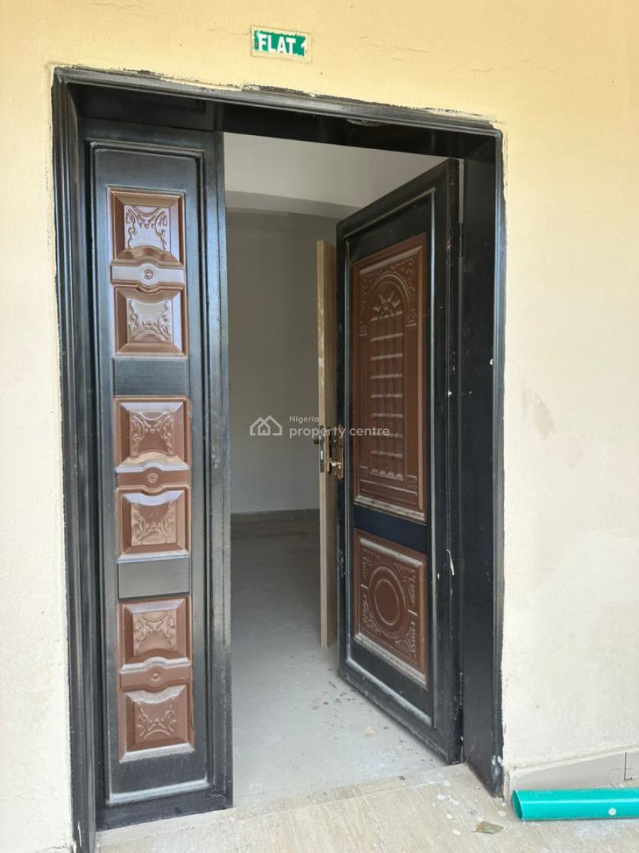 Massive 3 Bedroom Flat in a Secured Estate, Ajah, Lagos, Flat / Apartment for Rent