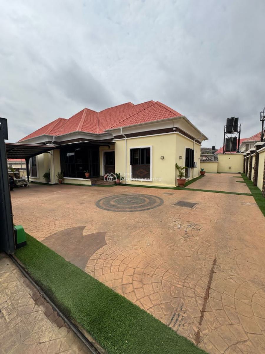 3 Bedroom Fully Furnished Bungalow, Fortroyal Estate, Airport Road Lugbe Abuja, Lugbe District, Abuja, Flat / Apartment for Sale