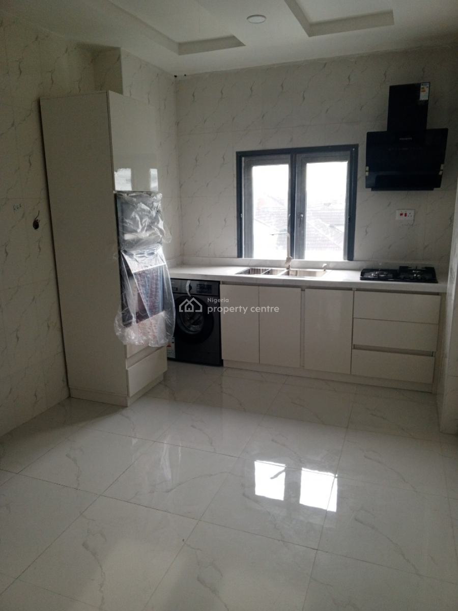 Spacious & Well Finished 1 Bedroom Apartment, Old Ikoyi, Ikoyi, Lagos, Mini Flat (room and Parlour) for Rent