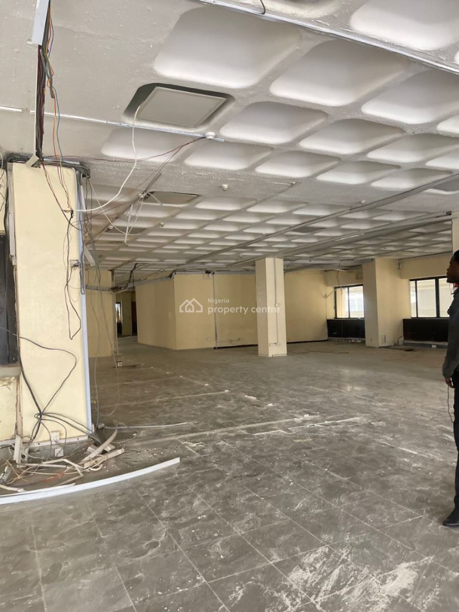 Spacious 282sqm Office Space in a Prime Environment, Victoria Island (vi), Lagos, Office Space for Rent