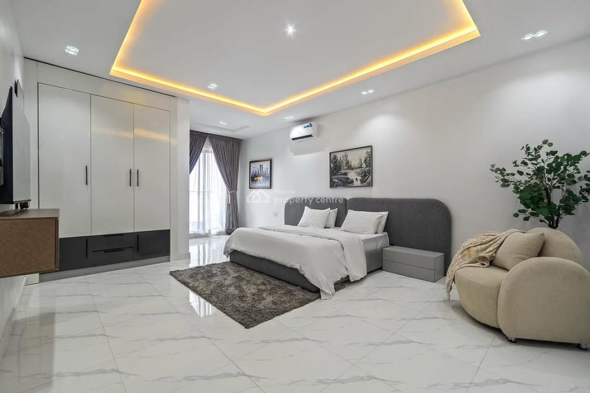 Luxury & Spacious 1 Bedroom with Swimming Pool, Lekki Phase 1, Lekki, Lagos, Flat / Apartment Short Let
