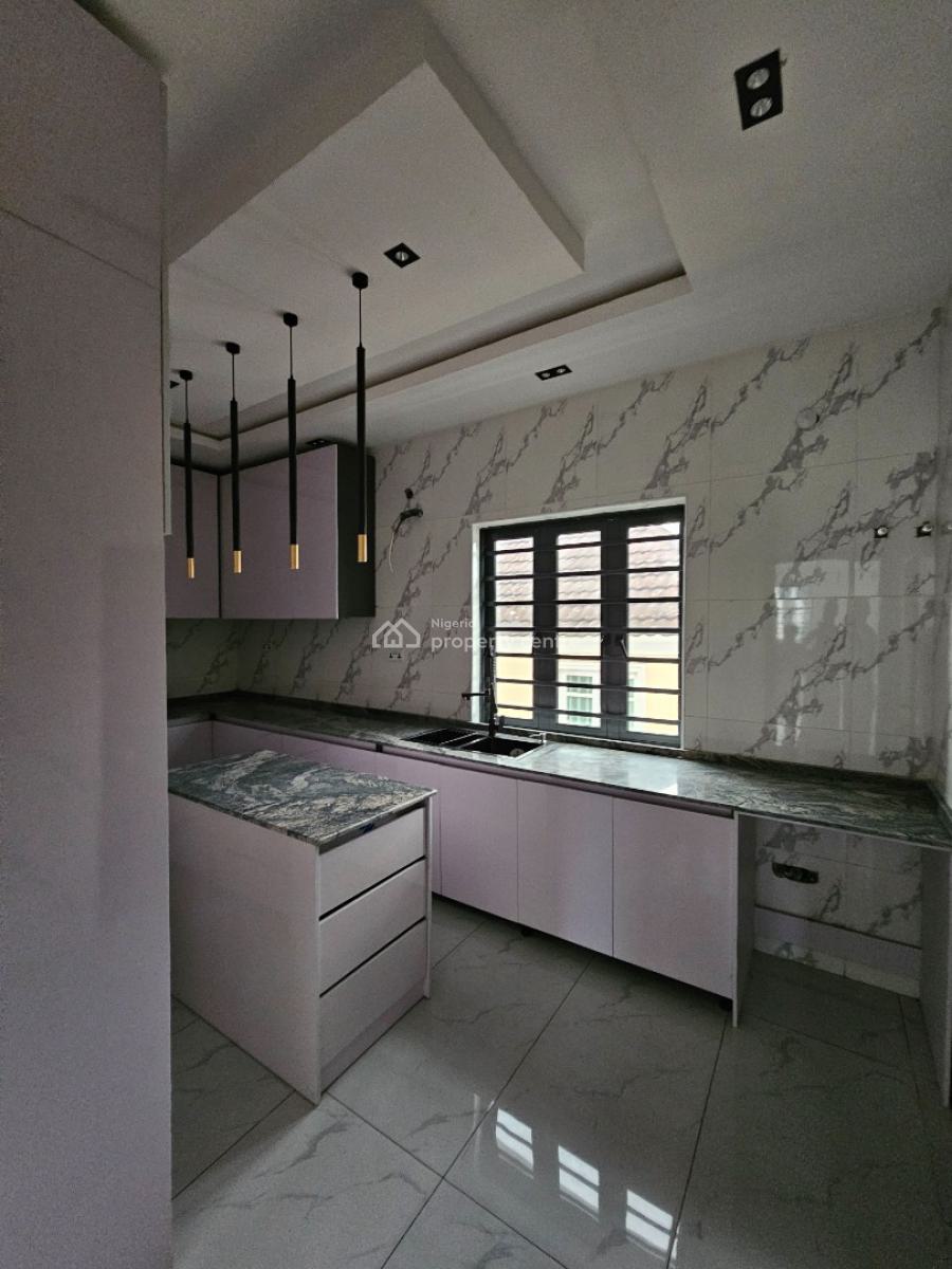 Lovely 4bedroom Terrace Duplex, Thomas Estate, Ajah, Lagos, Terraced Duplex for Rent