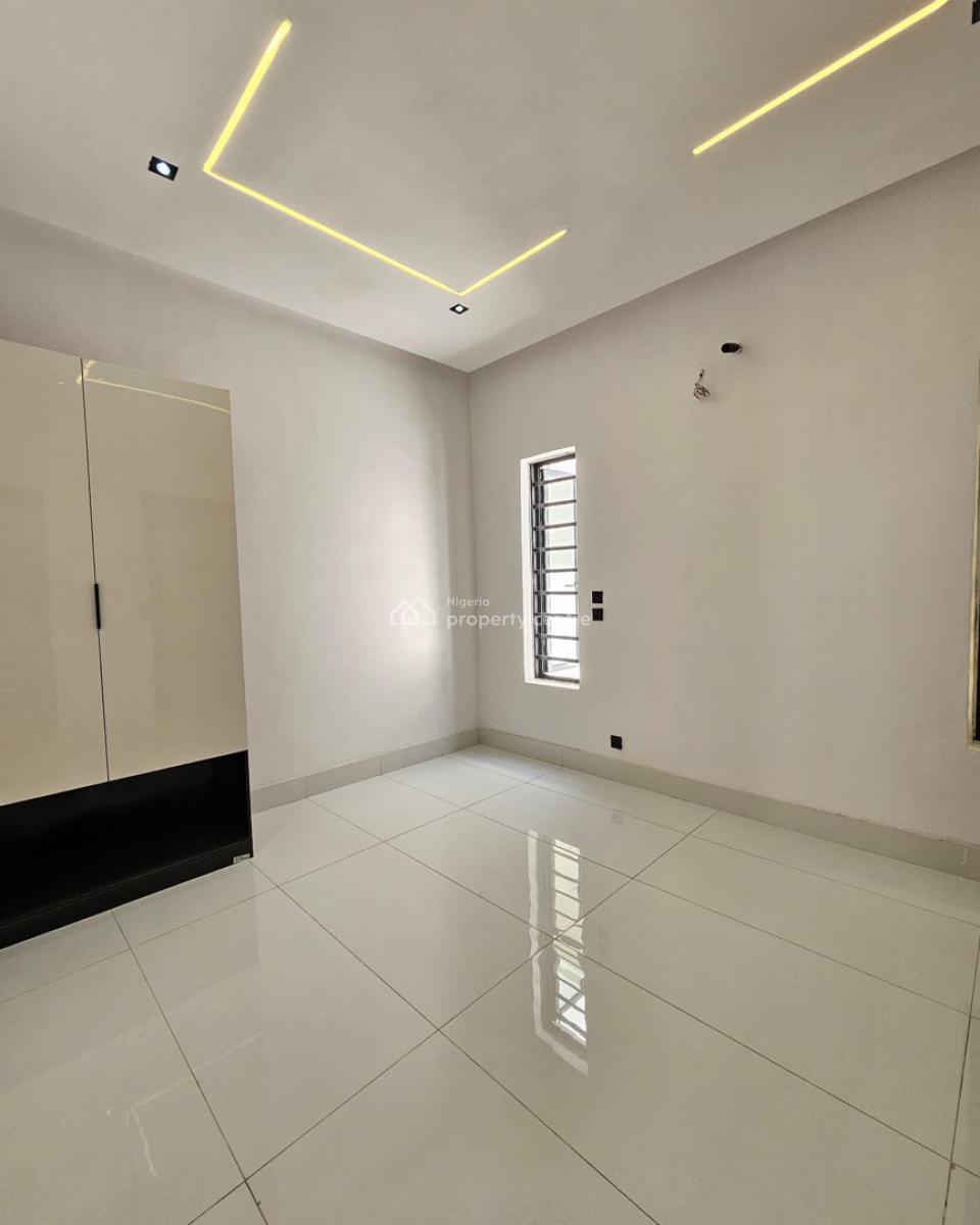 Contemporary 5 Bedroom Fully Detached Duplex with Bq & Swimming Pool, Ajah, Lagos, Detached Duplex for Sale