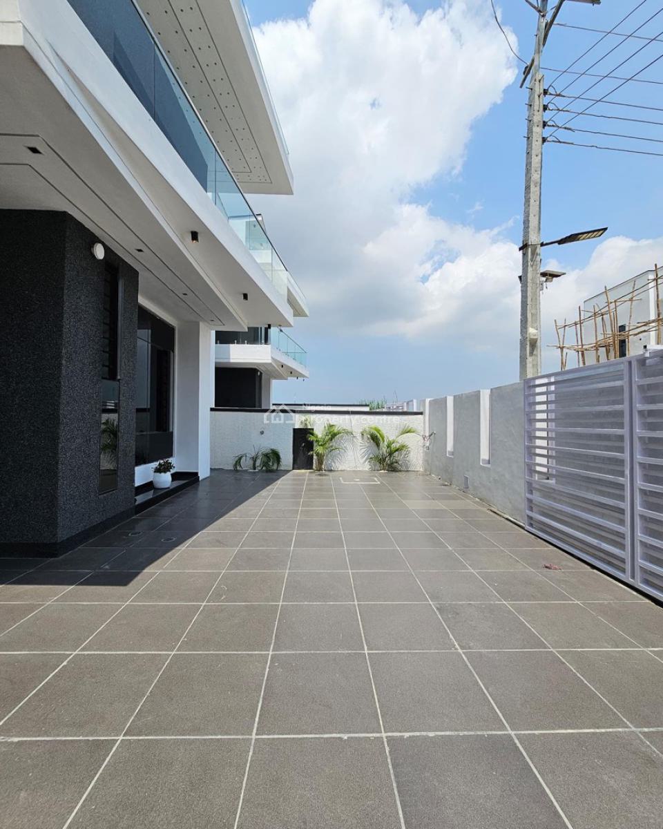 Contemporary 5 Bedroom Fully Detached Duplex with Bq & Swimming Pool, Ajah, Lagos, Detached Duplex for Sale