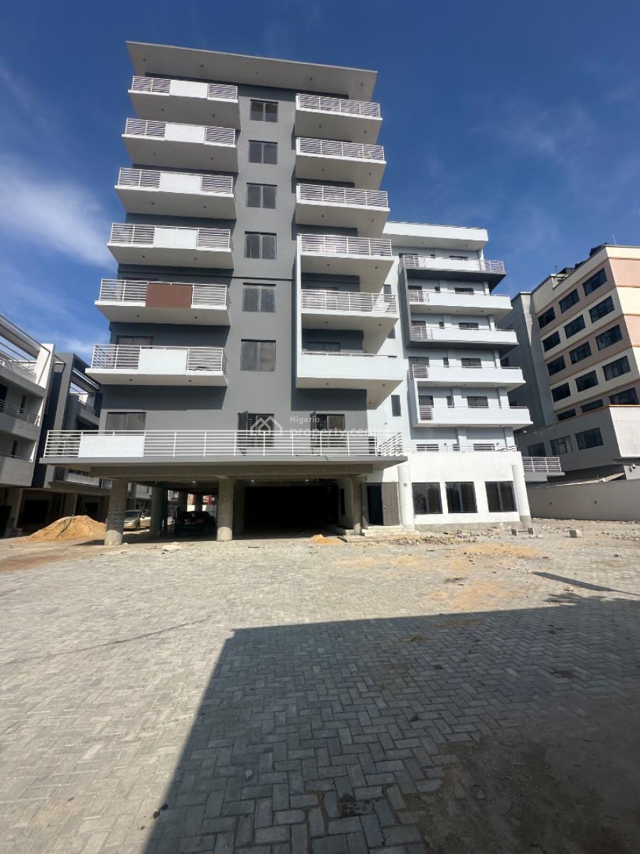 Luxury Spacious 4 Bedroom Penthouse + Bq, Landbridge Area Off Ligali, Victoria Island (vi), Lagos, Block of Flats for Sale
