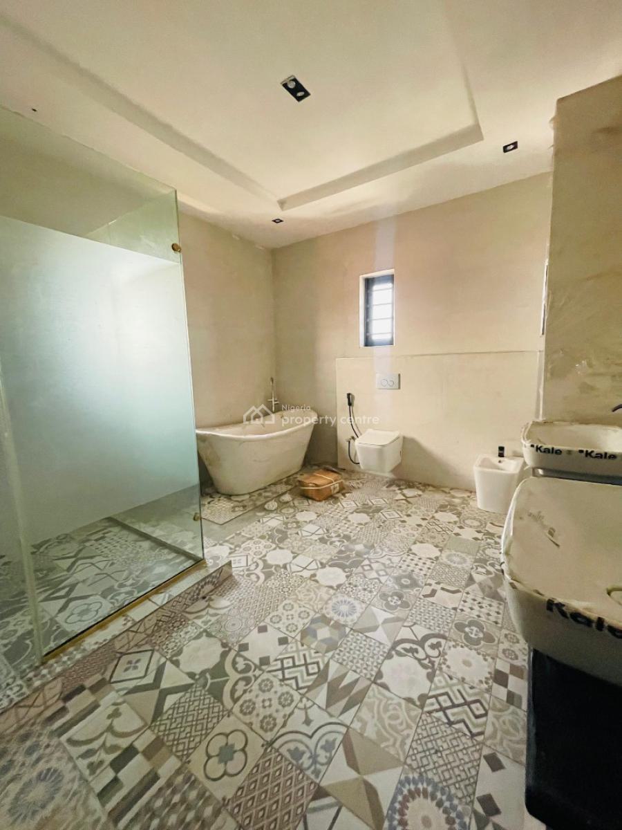 Beautifully Crafted 5 Bedroom Detached Plus Bq C of O, Gra Phase 2, Magodo, Lagos, Detached Duplex for Sale