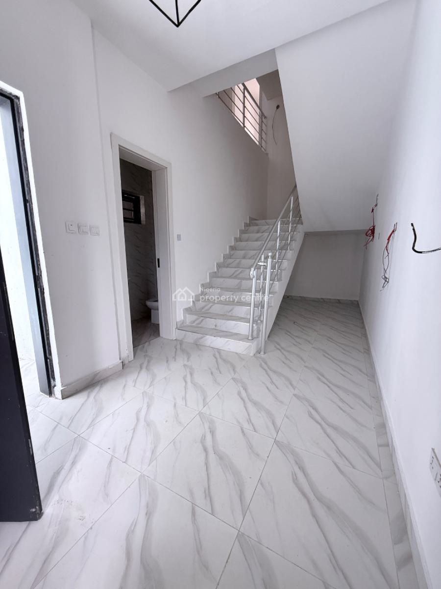 4 Bedroom Terrace Duplexes, Ologolo, Lekki, Lagos, Terraced Duplex for Sale