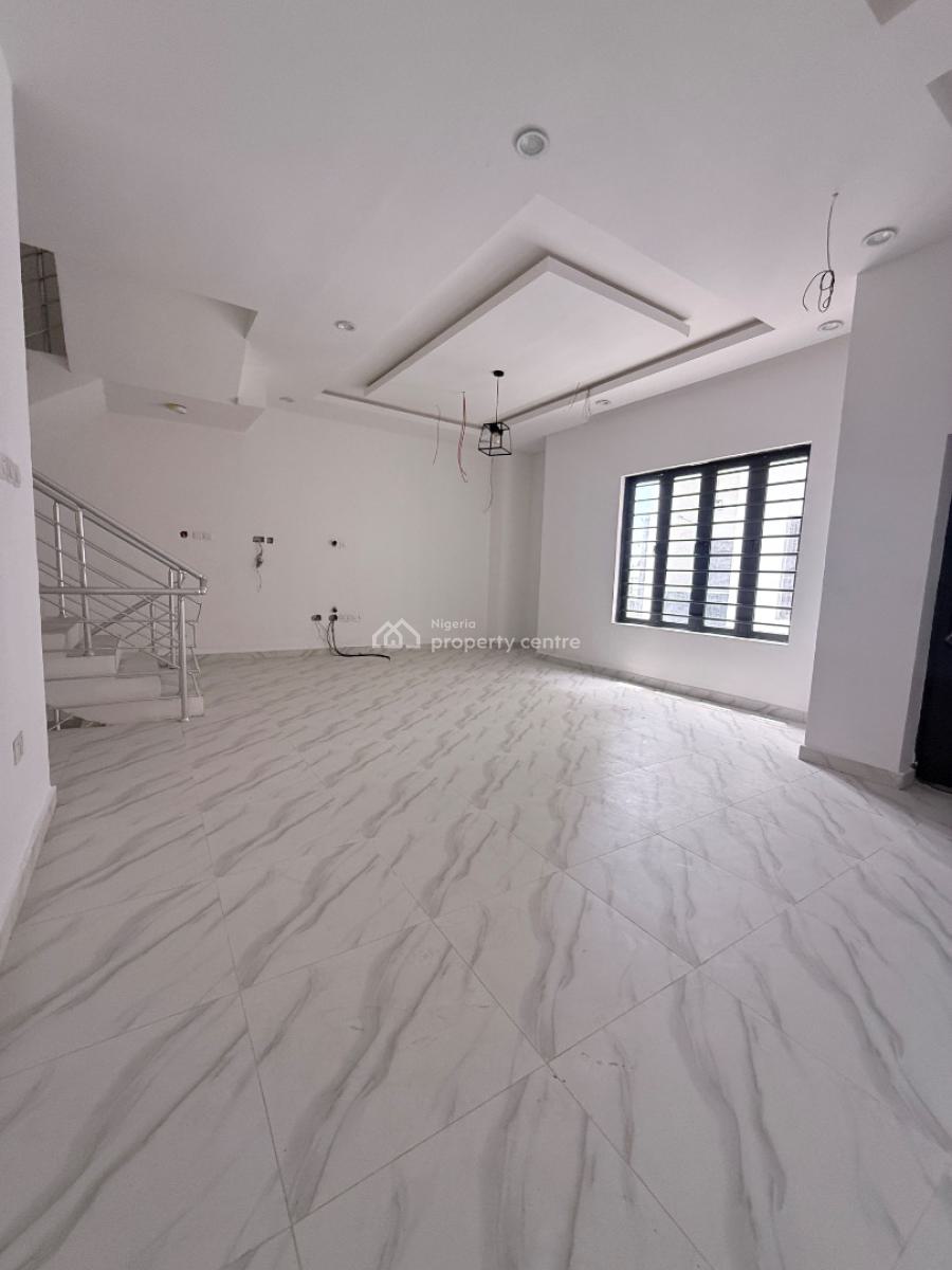 4 Bedroom Terrace Duplexes, Ologolo, Lekki, Lagos, Terraced Duplex for Sale