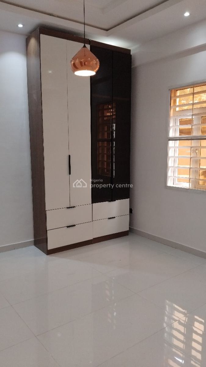 a Nicely Built 2 Bedroom Flat, Off Adeola Odeku Street, Victoria Island (vi), Lagos, Flat / Apartment for Rent