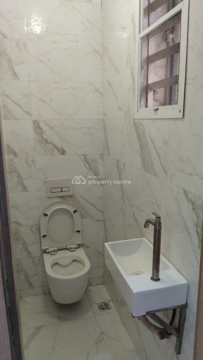 a Nicely Built 2 Bedroom Flat, Off Adeola Odeku Street, Victoria Island (vi), Lagos, Flat / Apartment for Rent