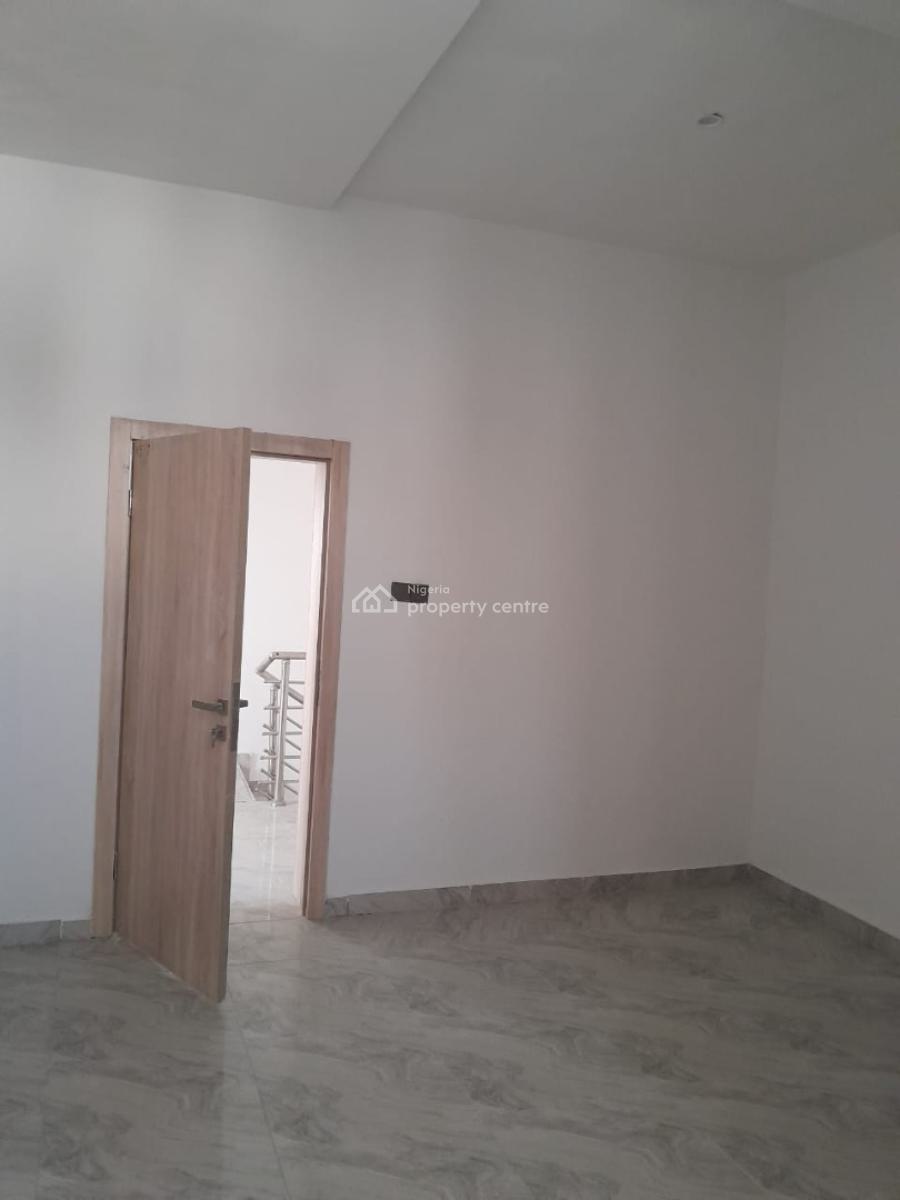 Newly Built 4 Bedroom Terrace House, Romax Homes Behind Lagos Business School, General Paint, Sangotedo, Ajah, Lagos, Terraced Duplex for Rent