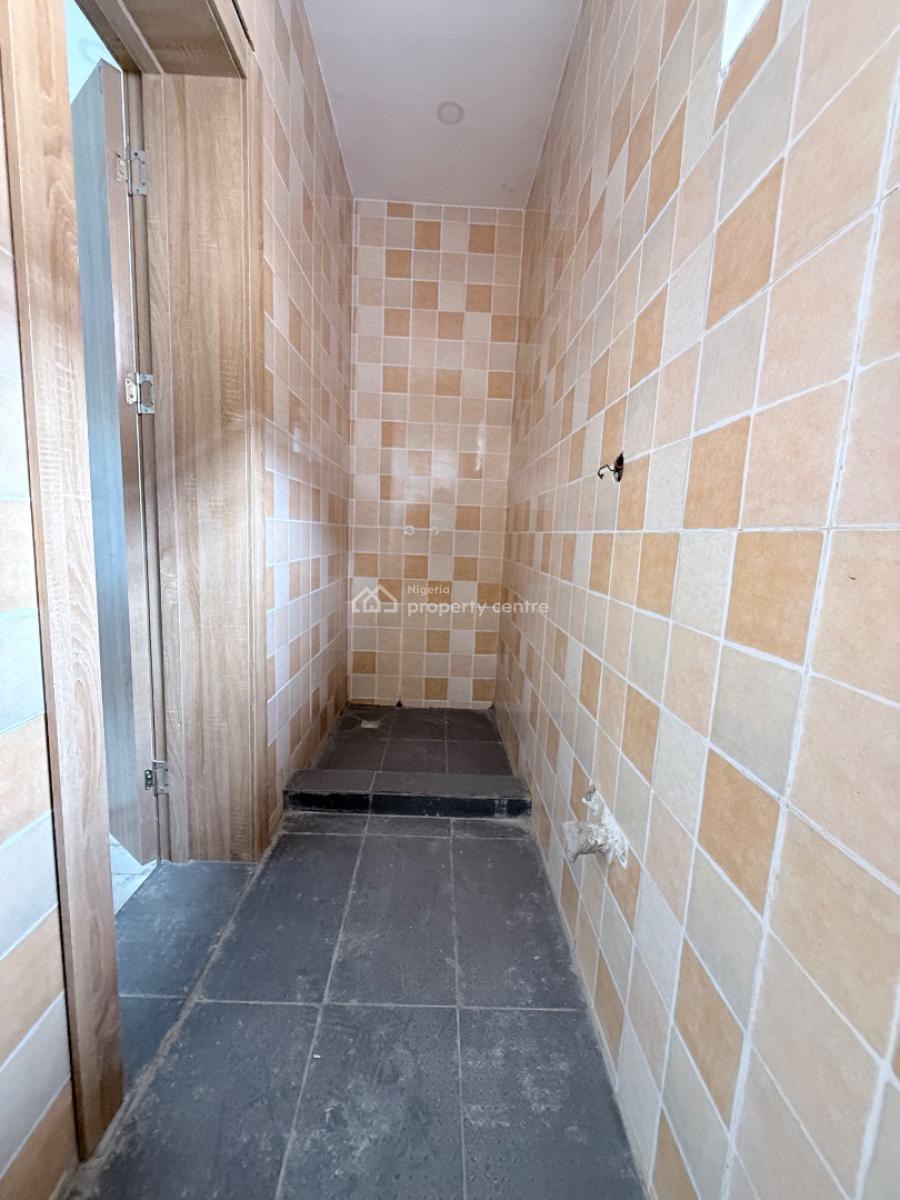 2 Bedroom Apartment, Ologolo, Lekki, Lagos, Flat / Apartment for Sale