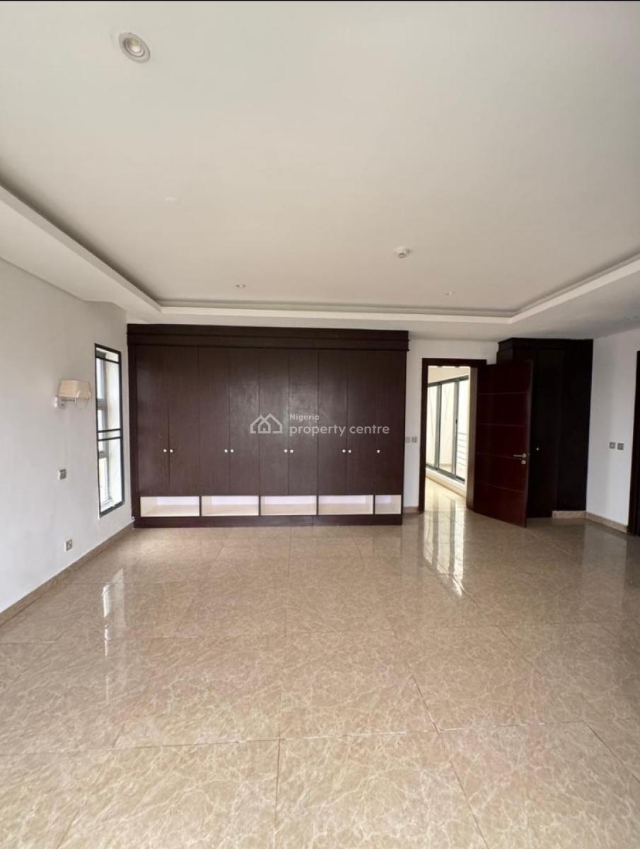 Very Spacious 4 Bedroom Penthouse with Bq, Swimming Pool, Gym, 24hour Power, Banana Island, Ikoyi, Lagos, Flat / Apartment for Rent