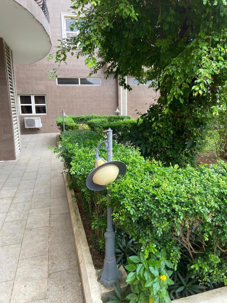 15 Units of 3 Bedrooms Apartments + Swimming Pool, Gym Etc, Ikoyi, Lagos, Block of Flats for Sale
