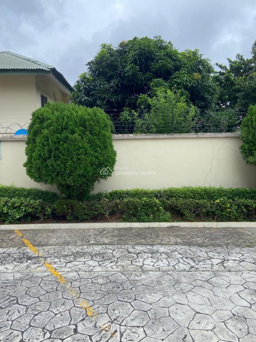 15 Units of 3 Bedrooms Apartments + Swimming Pool, Gym Etc, Ikoyi, Lagos, Block of Flats for Sale